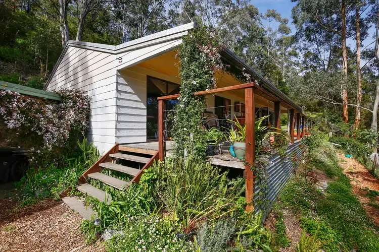 5 Brides Parade, Warburton VIC 3799