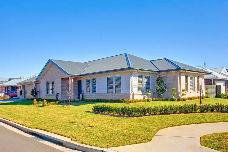 37 Renwick Drive, Mittagong NSW 2575
