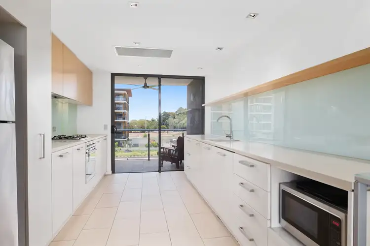 Second view of Homely unit listing, 225/19b Kitchener Drive, Darwin City NT 800