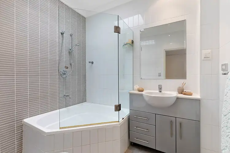 Fifth view of Homely apartment listing, 11/53-55 Lagoon Street, Narrabeen NSW 2101