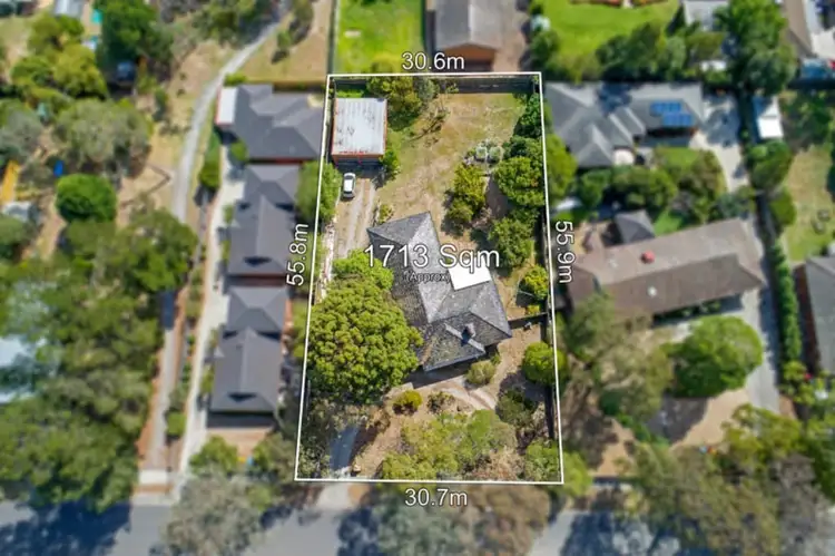 16 Duncan Avenue, Boronia VIC 3155