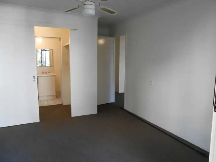 Sixth view of Homely unit listing, 2/418 Marine Parade, Biggera Waters QLD 4216
