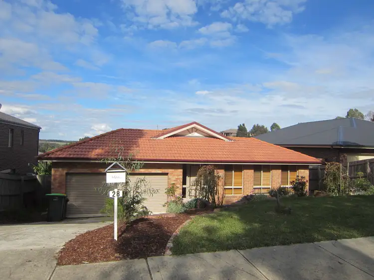 28 Lorikeet Crescent, Whittlesea VIC 3757
