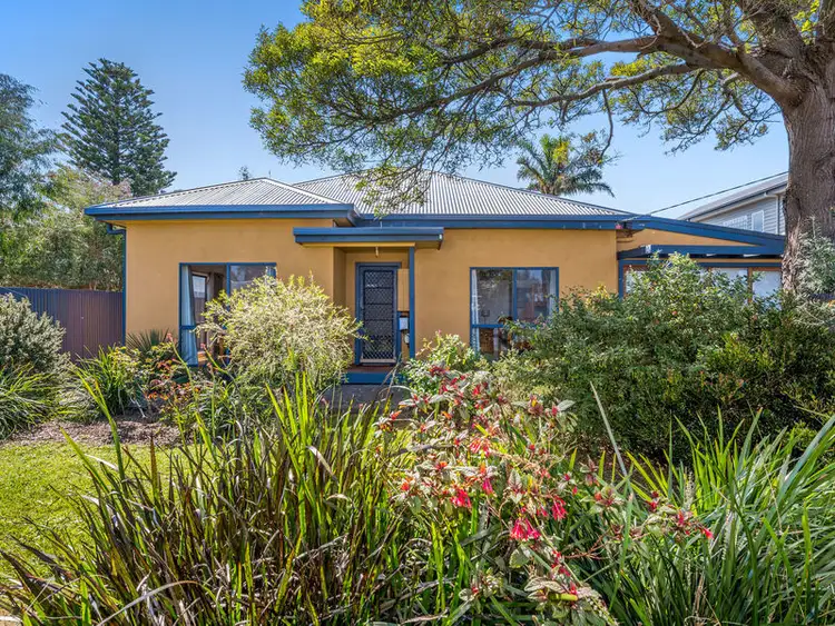 8 McLennan Street, Apollo Bay VIC 3233