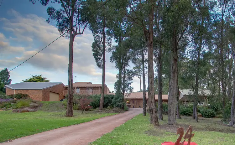 24 Majestic Drive, Emerald VIC 3782