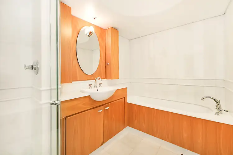 Sixth view of Homely apartment listing, 76/7 Macquarie Street, Sydney NSW 2000