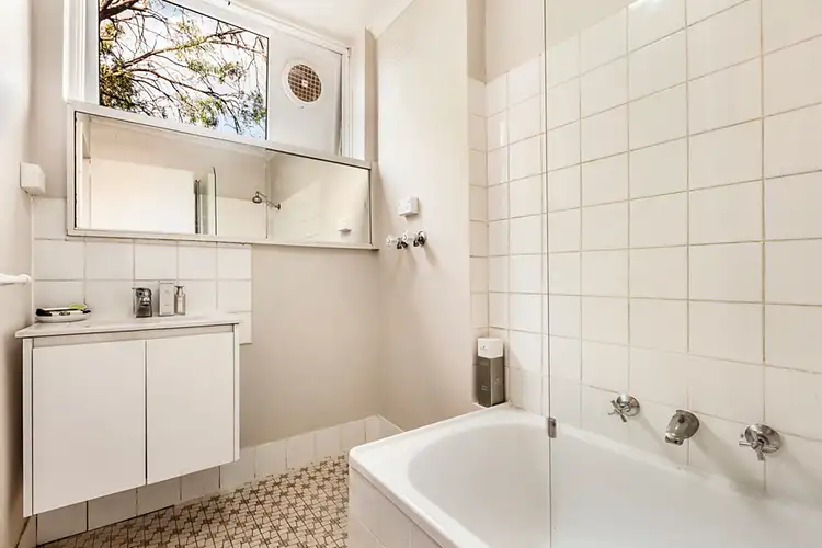 Fifth view of Homely apartment listing, 3/46-50 Baker Street, Richmond VIC 3121
