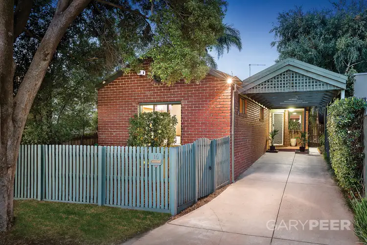 16 Cambridge Street, Caulfield North VIC 3161