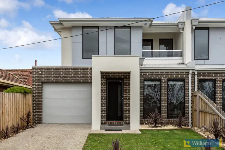 1/3 Railway Parade, Newport VIC 3015