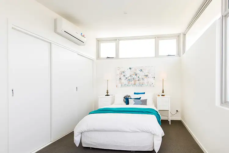 Sixth view of Homely townhouse listing, 1/20 Eldale Avenue, Greensborough VIC 3088
