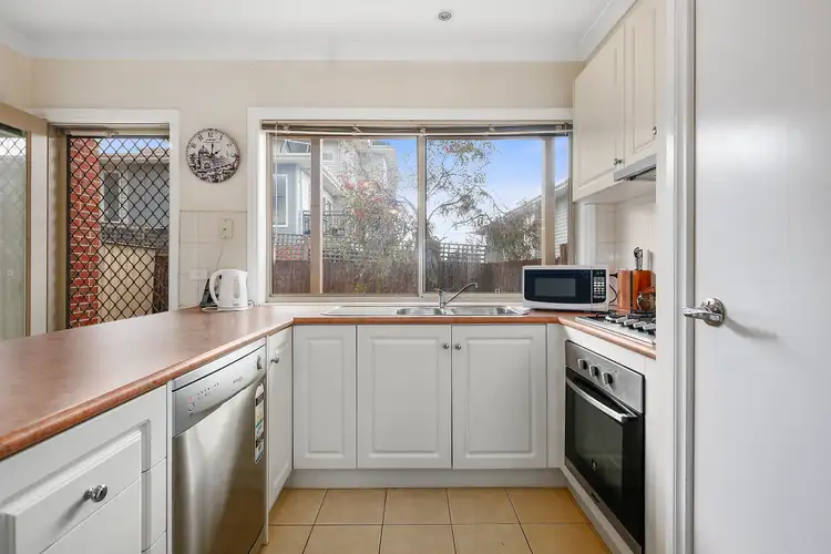 Fifth view of Homely house listing, 4/30 Cave Hill Road, Lilydale VIC 3140