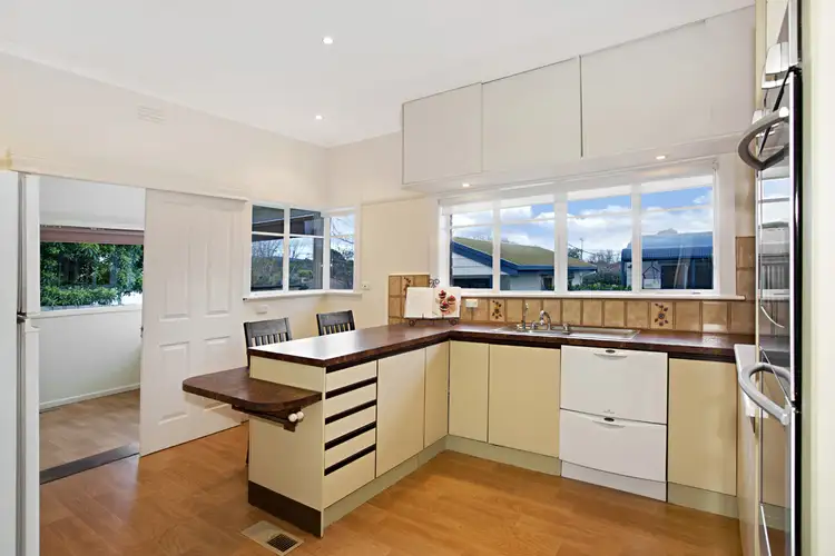 Fourth view of Homely house listing, 4 Pearwood Street, Ringwood VIC 3134