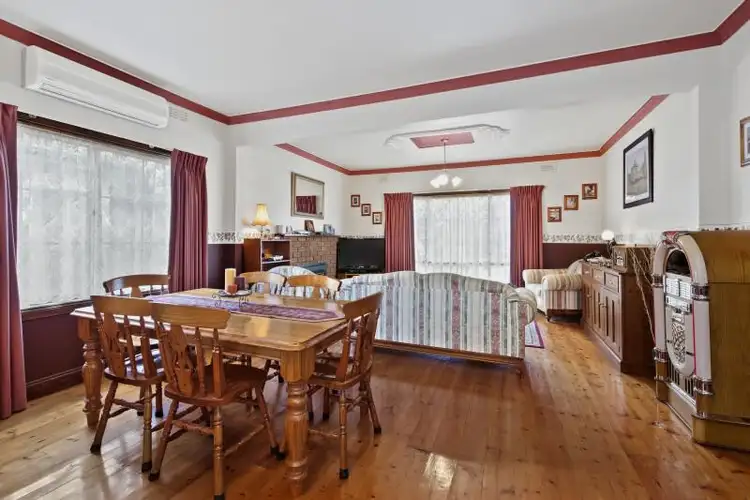 Fifth view of Homely house listing, 18 Shelley Street, Wendouree VIC 3355