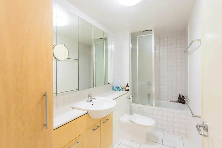 Sixth view of Homely apartment listing, 32/1 St David Street, Fitzroy VIC 3065