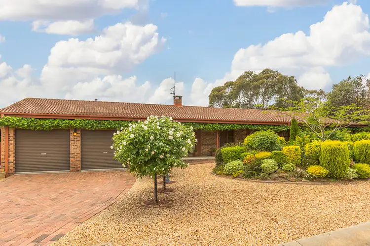 27 Connibere Crescent, Oxley ACT 2903