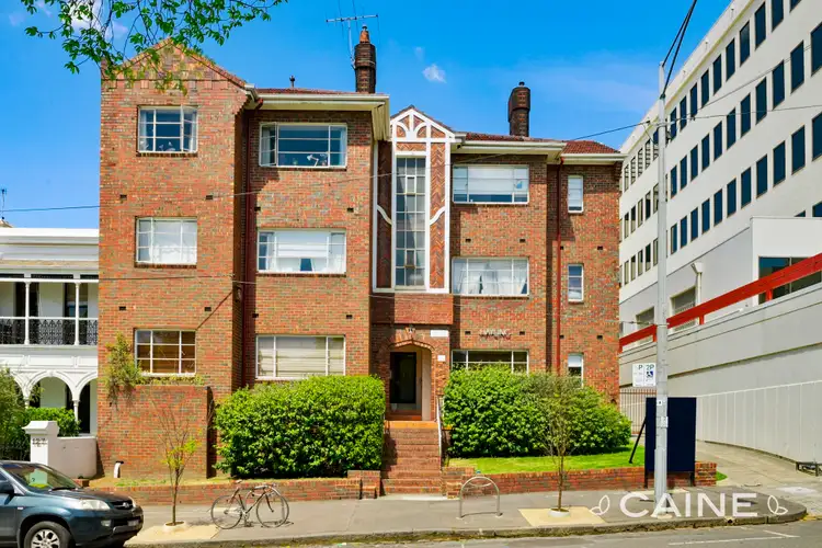 17/129 Grey Street, East Melbourne VIC 3002