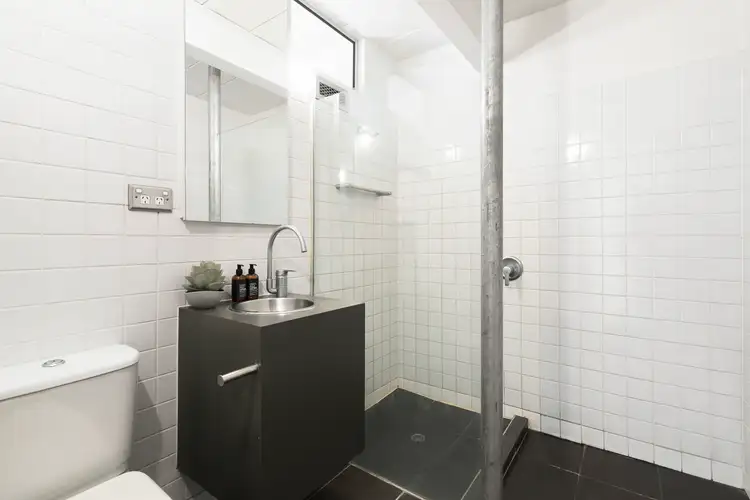 Fourth view of Homely apartment listing, 309/10 Hillingdon Place, Prahran VIC 3181