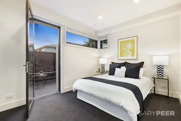 Sixth view of Homely apartment listing, 2/27 Lansdowne Road, St Kilda East VIC 3183