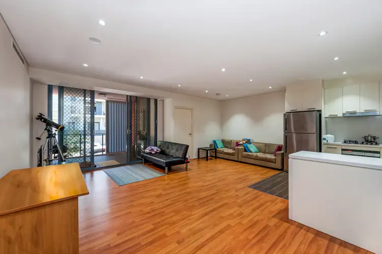Main view of Homely unit listing, 4/4-8 Angas Street, Meadowbank NSW 2114