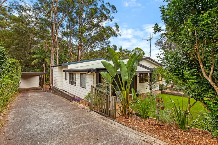 Third view of Homely house listing, 8 Elvys Avenue, Saratoga NSW 2251