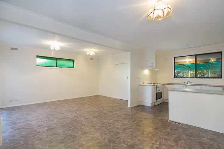 Fifth view of Homely house listing, 9 Maxlyn Avenue, Ballarat East VIC 3350