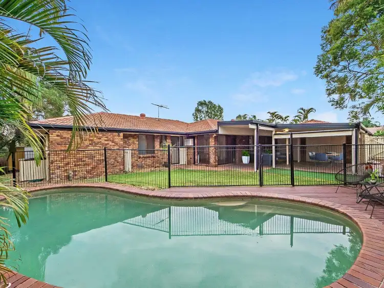 81 Raeside Street, Westlake QLD 4074