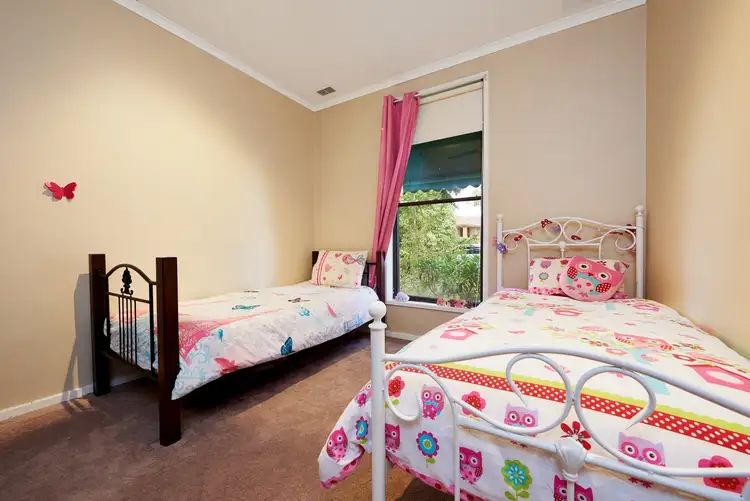 Fifth view of Homely unit listing, 1/35 Bunnett Road, Knoxfield VIC 3180