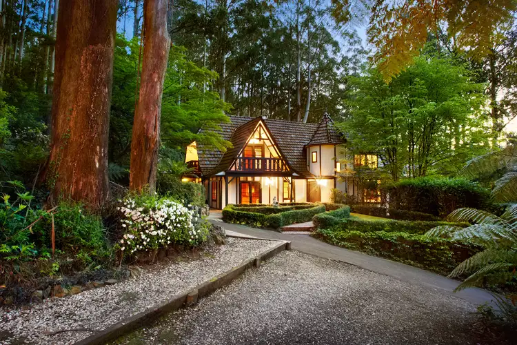 7 Perrins Creek Road, Olinda VIC 3788