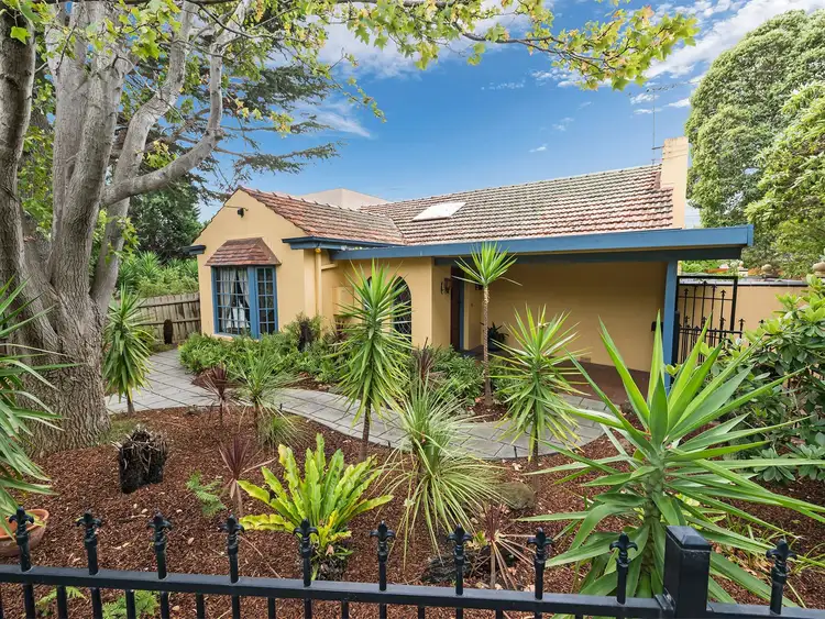 5 Talofa Avenue, Brighton East VIC 3187