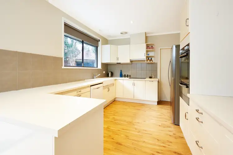 Main view of Homely unit listing, 1/35 Bunnett Road, Knoxfield VIC 3180