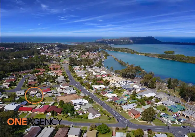 Second view of Homely house listing, 5 Vine Street, North Haven NSW 2443
