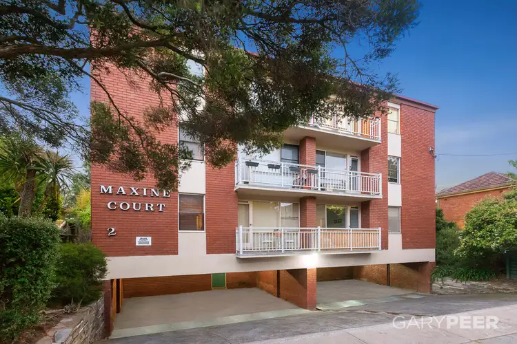 11/2 Selwyn Avenue, Elwood VIC 3184