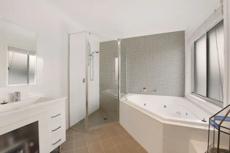 Fifth view of Homely house listing, 24 Kincumber Crescent, Davistown NSW 2251