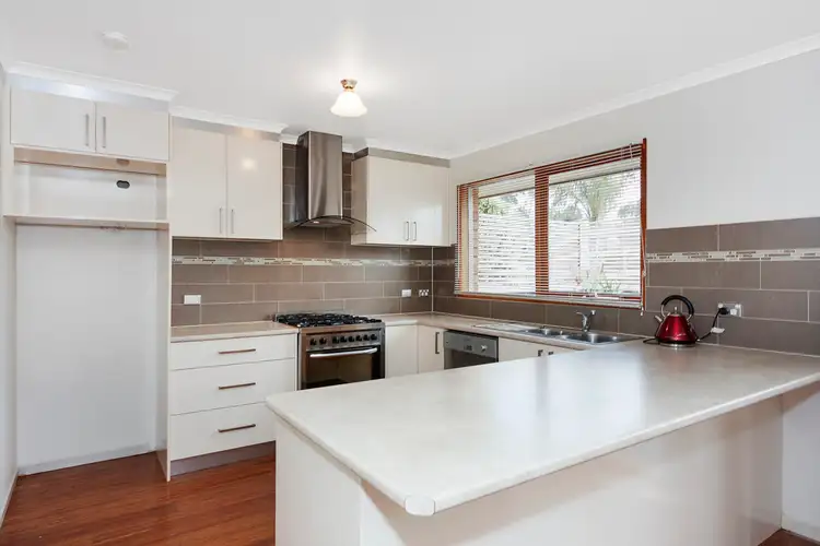 Fifth view of Homely house listing, 2/18 Bruce Street, Diamond Creek VIC 3089