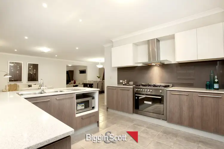 Sixth view of Homely house listing, 11 Flametree Circuit, Cranbourne VIC 3977
