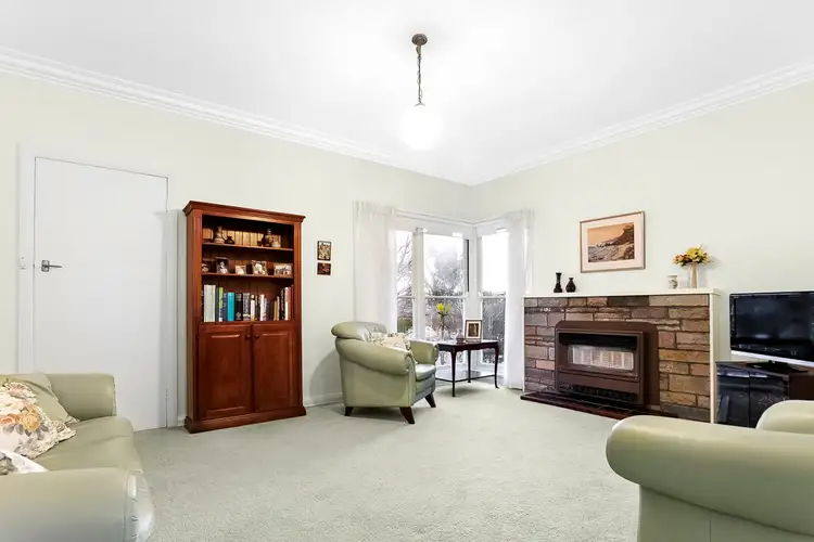 Fifth view of Homely house listing, 1 Papua Street, Watsonia VIC 3087