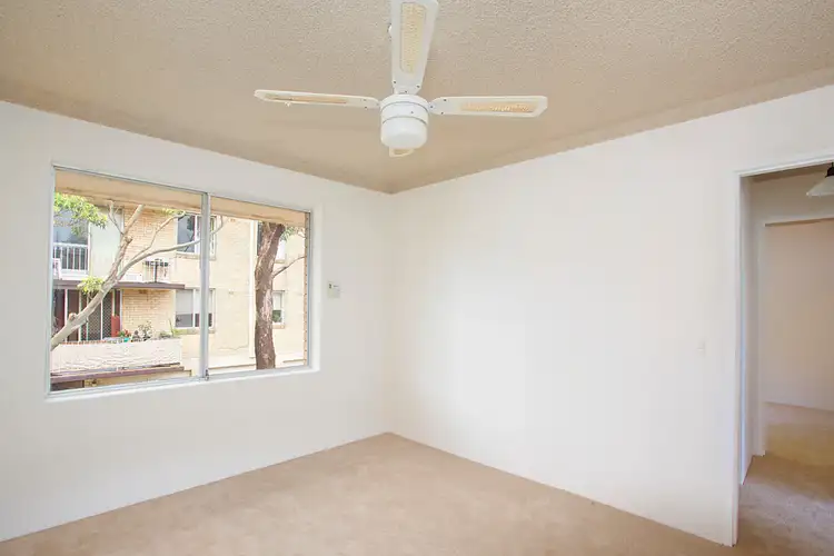 Fourth view of Homely apartment listing, 6/40 Burchmore Road, Manly Vale NSW 2093