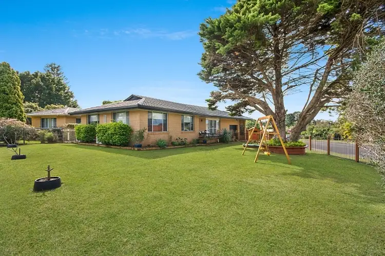 7 Francis Avenue, Wollongbar NSW 2477