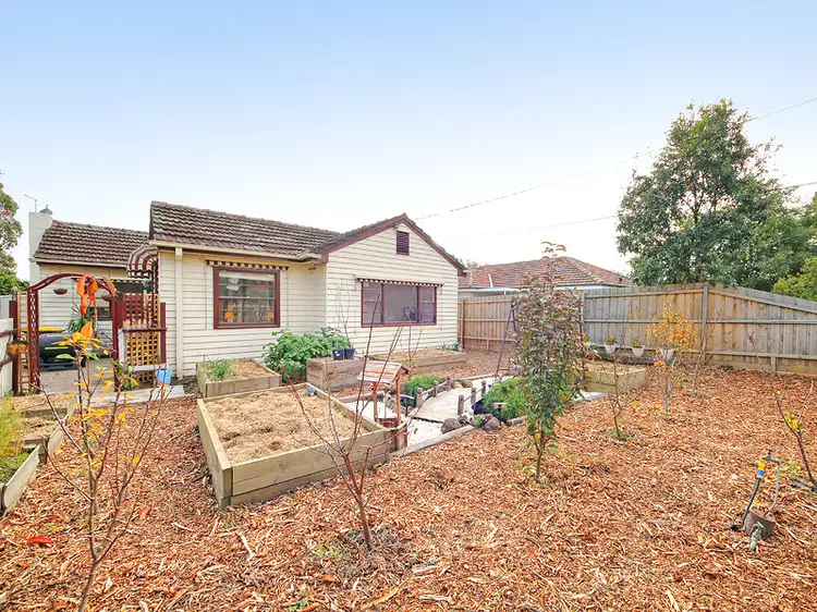 Second view of Homely house listing, 4 Peacedale Grove, Blackburn VIC 3130