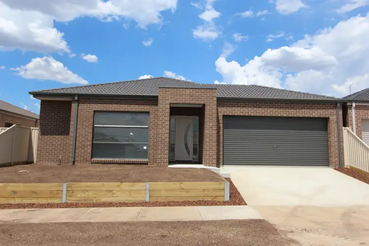 9 Edmund Drive, Delacombe VIC 3356