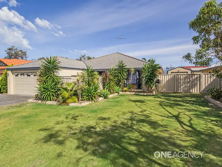 8 Chatsworth Drive, Erskine WA 6210