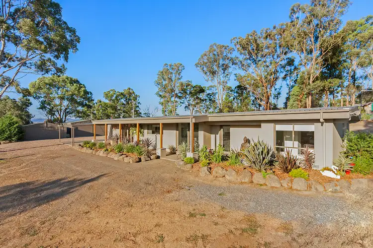 60 Bingley Avenue, Hurstbridge VIC 3099