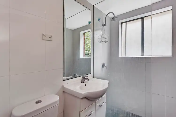 Fourth view of Homely unit listing, 2/29 Westminster Avenue, Dee Why NSW 2099