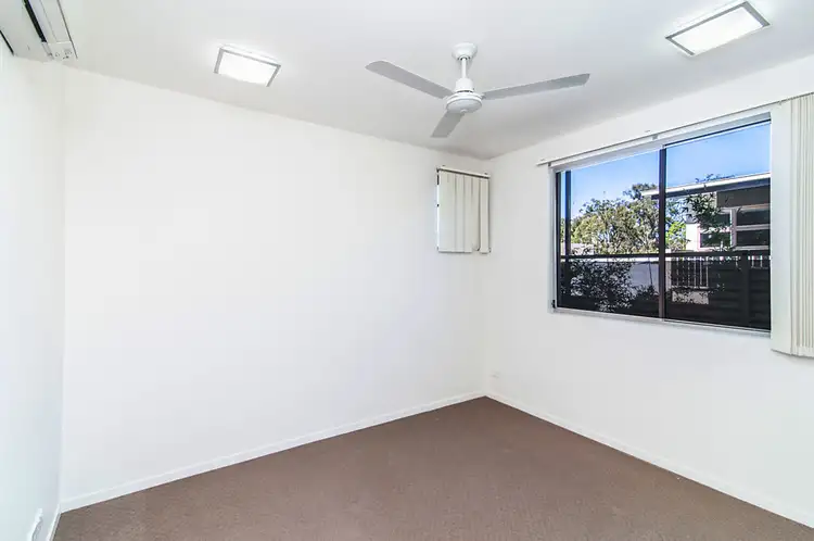 Fifth view of Homely unit listing, 5/74 Durham Street, St Lucia QLD 4067