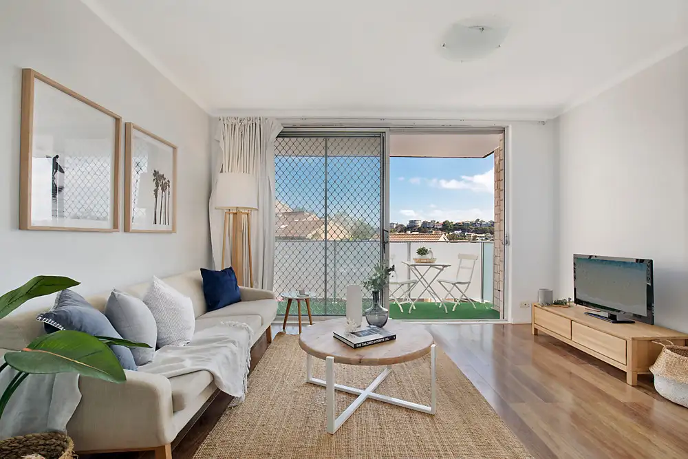 Main view of Homely apartment listing, 10/12 Ronald Avenue, Freshwater NSW 2096