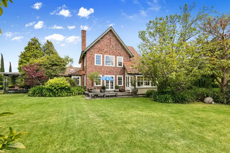 Second view of Homely house listing, 5 Irvine Avenue, Mount Martha VIC 3934