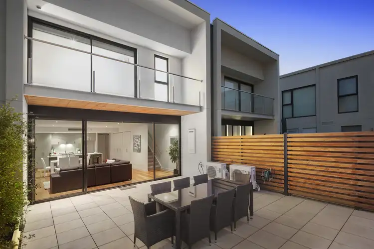 16/11 Nicholson Street, Abbotsford VIC 3067