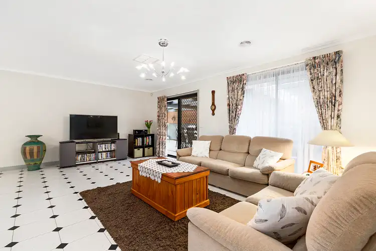 Fifth view of Homely house listing, 5 Possum Place, South Morang VIC 3752