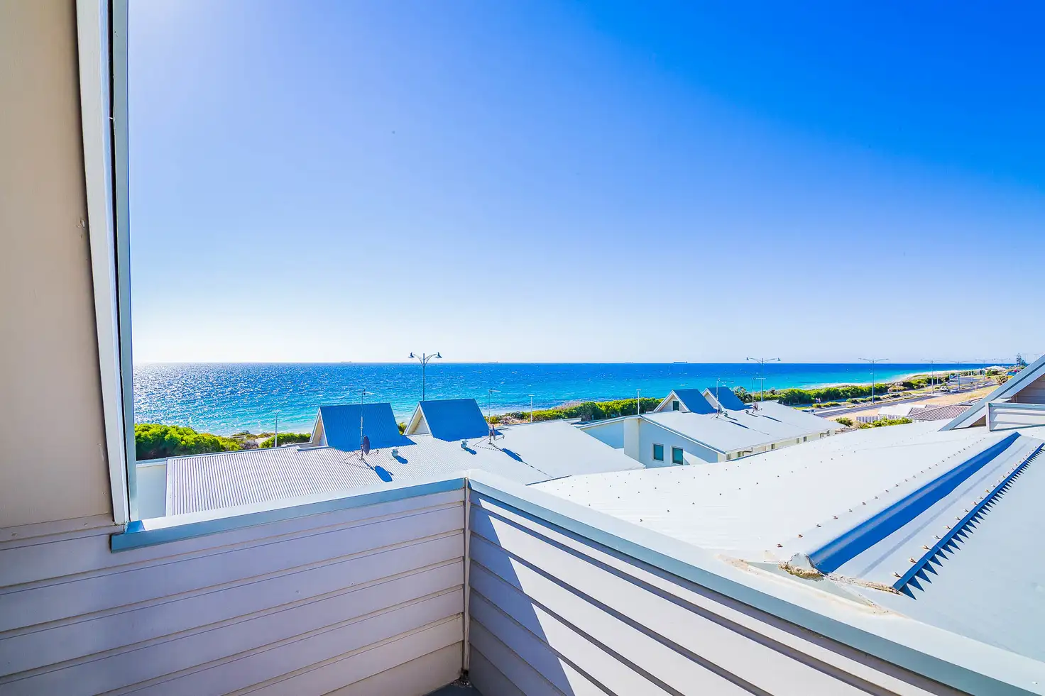 Main view of Homely unit listing, 10/97 Ocean Drive, Bunbury WA 6230