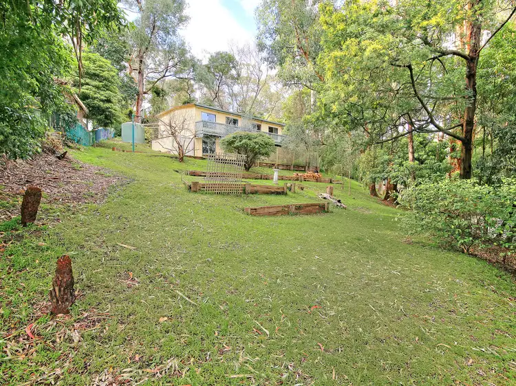 18 Alpine Avenue, Upwey VIC 3158